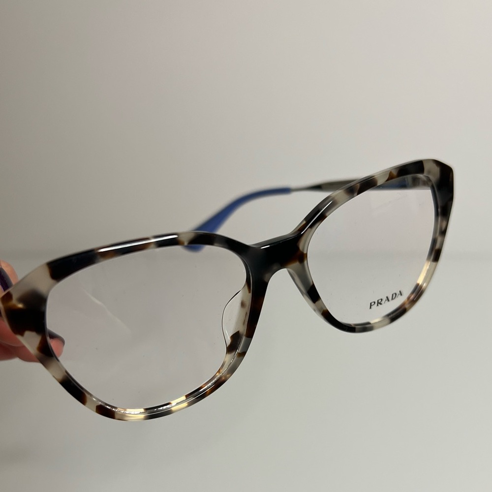 Last piece from our warehouse. Prada eyeglasses for women